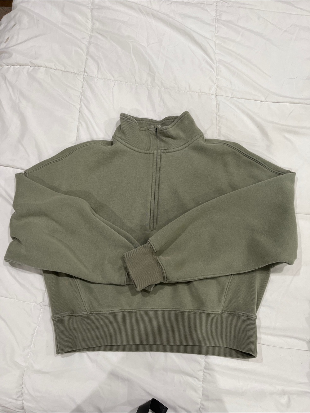 Abercrombie & Fitch Sweater